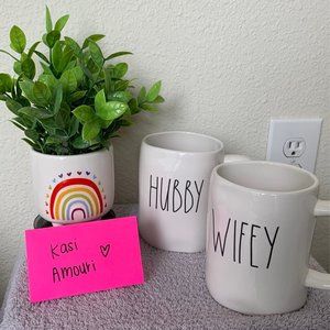 Rae Dunn Wifey & Hubby mug set